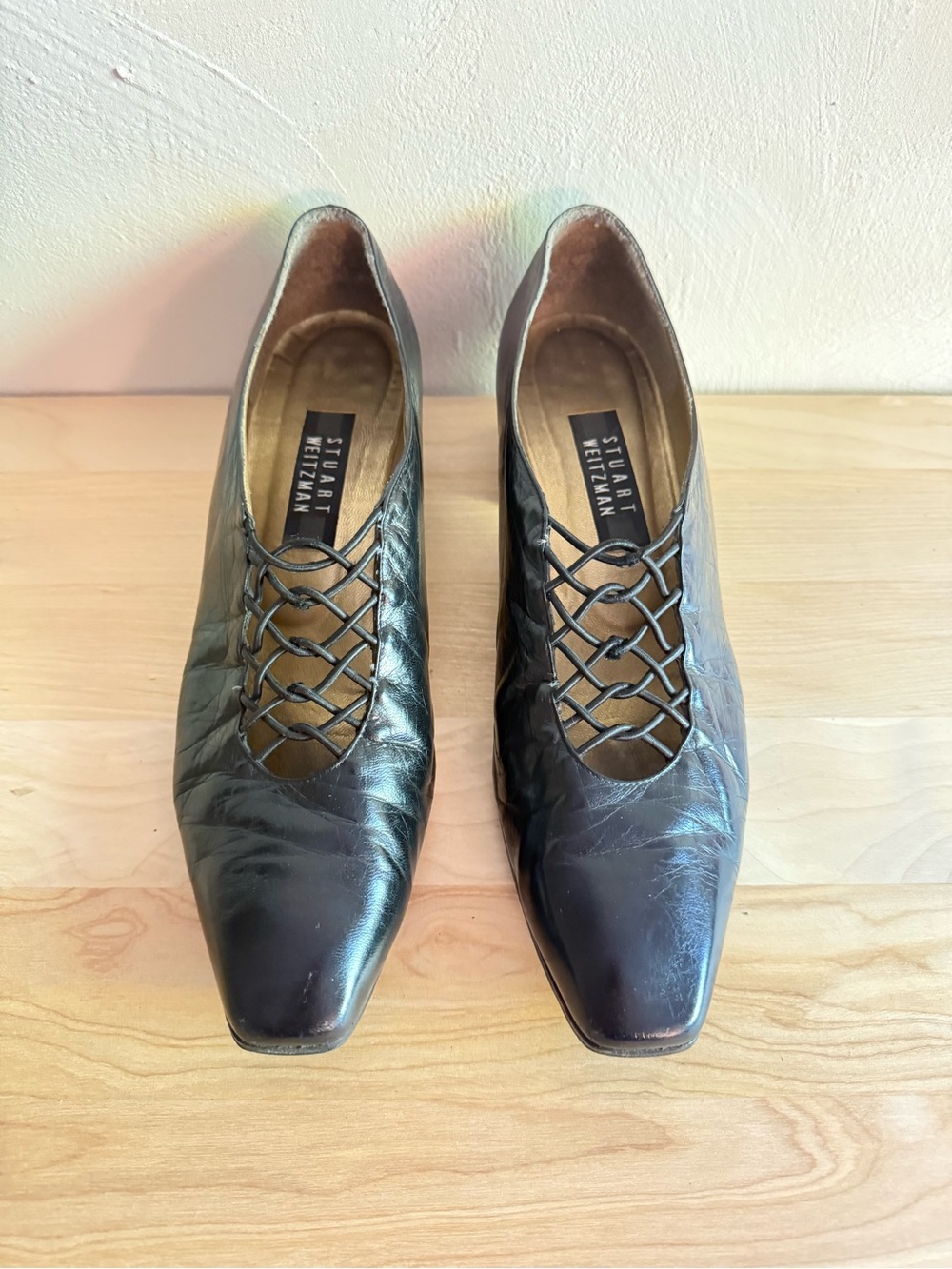 Stuart Weitzman | Vintage 90s | Black Leather Woven Lattice Pumps | Sz 10.5
